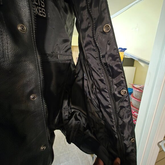 Men's XXL leather biker vest - Picture 5 of 6